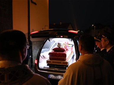 /A/2025/12/[UŽIVO] Povratak relikvija bl Alojzija Stepinca u Zagreb i zatvaranje Jubilejske godineNovi direktorij/251228 Zatvaranje Jubilejske godine - misa u Krašiću (19).jpeg